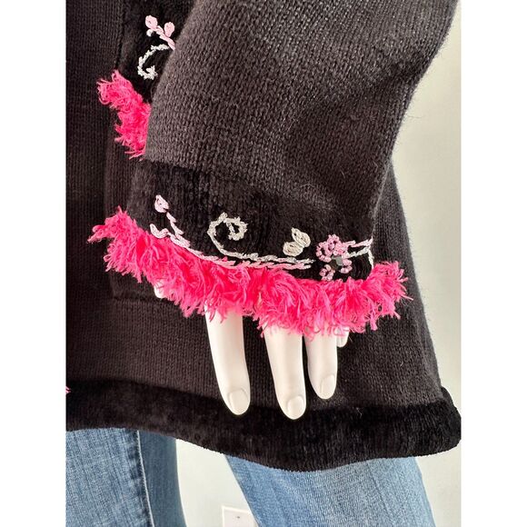 Vintage Storybook Knits Western Beauty Black and Pink Embroidered Sweater size M - Picture 7 of 13